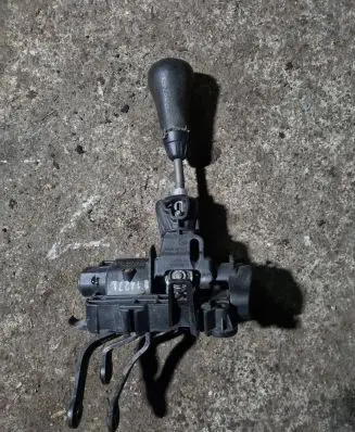 Mercedes-Benz E W124 Gear shifter/selector