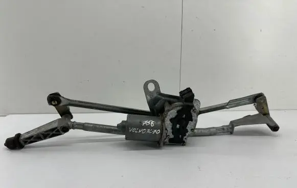 Volvo XC70 Front wiper linkage and motor 9171901 404606