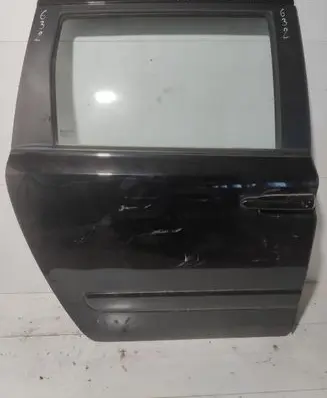 KIA Carnival Rear door