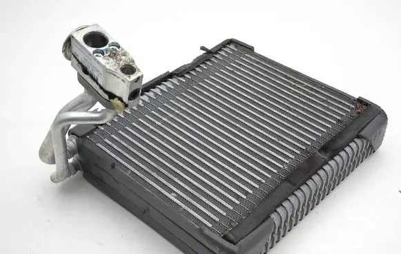 Air conditioning (A/C) radiator (interior)