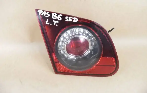Volkswagen PASSAT B6 Rear/tail lights