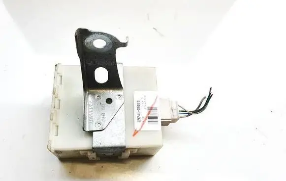 Toyota Avensis T250 Door control unit/module 8974105070