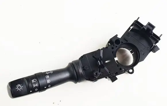 Hyundai Veloster Light switch