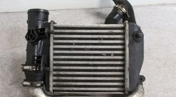 Audi A6 S6 C6 4F Intercooler radiator 4F0145805E