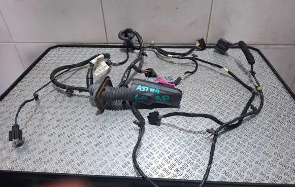 Opel Astra J Front door wiring loom 13285810