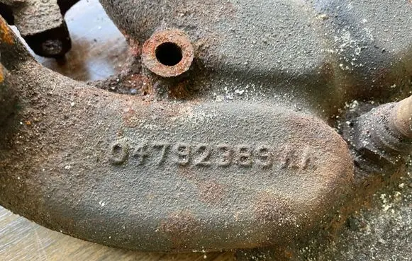 Chrysler Sebring (ST-22 - JR) Exhaust manifold 04792389AA