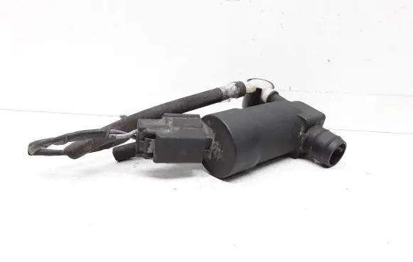 Volvo V70 Windscreen/windshield washer pump 1S7117K624FE