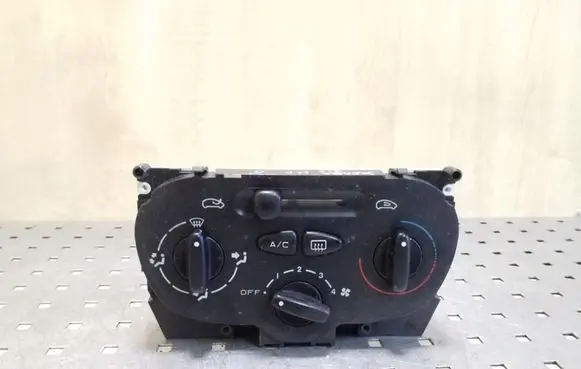 Citroen Xsara Picasso Climate control unit