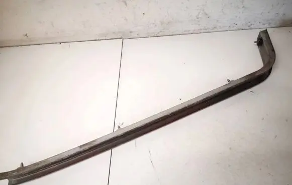 Mazda 5 Sliding door trim 