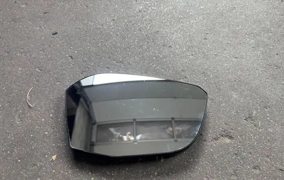 Peugeot 308 Wing mirror glass PSC23930504