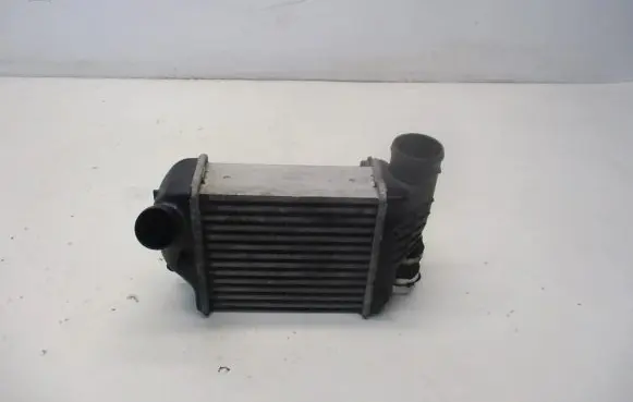 Audi A6 S6 C6 4F Intercooler radiator 8K0145804B