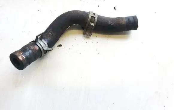 Toyota Avensis T270 Engine coolant pipe/hose