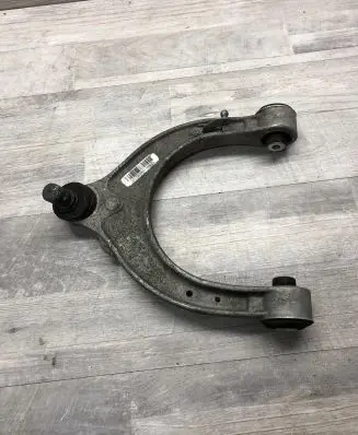 BMW 5 G30 G31 Front lower control arm/wishbone 6861185