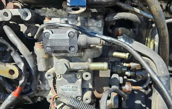 Mitsubishi Pajero Fuel injection high pressure pump 4797786420