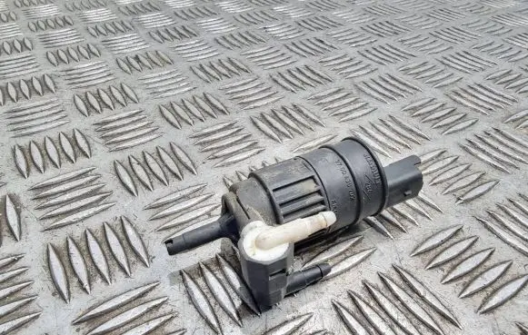 Nissan Almera Tino Windscreen/windshield washer pump 7700430702