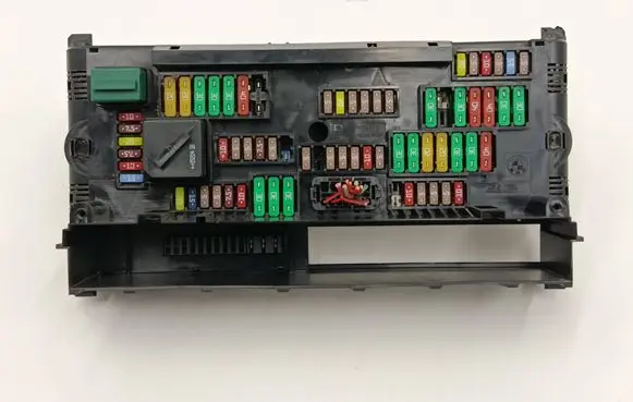 BMW 5 F10 F11 Fuse module 9252815 317033442 07247823