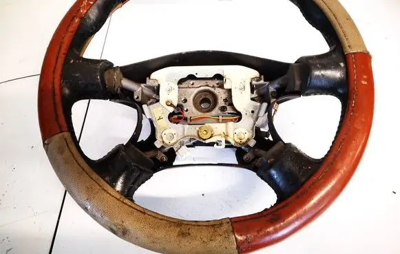 Nissan X-Trail T30 Steering wheel w2475365400b