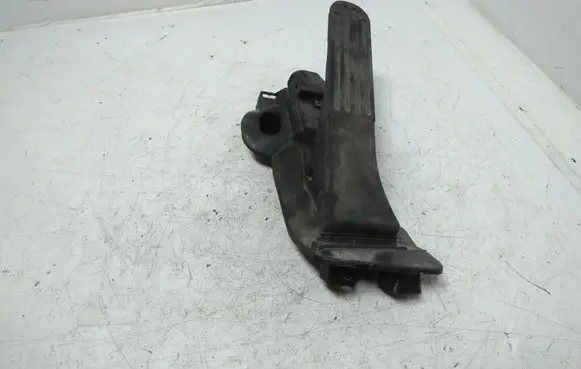 Volkswagen Golf VI Accelerator throttle pedal 1K2723503S