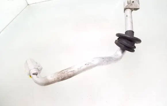 Air conditioning (A/C) pipe/hose