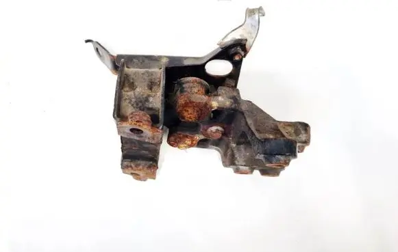 Toyota Aygo AB10 Engine mount bracket