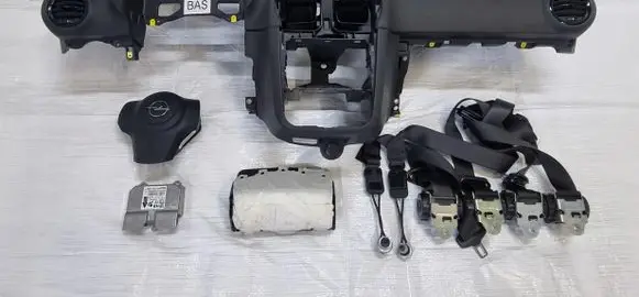 Opel Corsa D Dashboard 