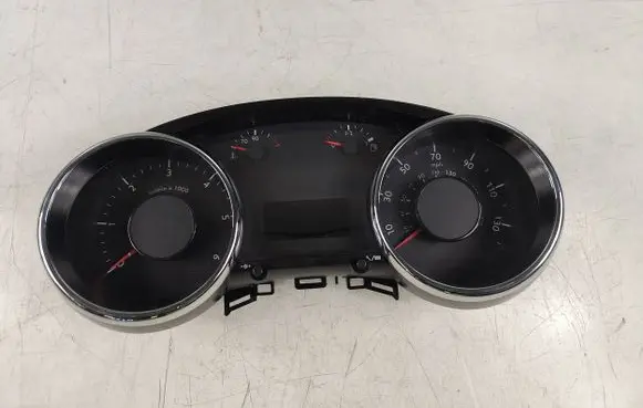 Peugeot 5008 Speedometer (instrument cluster) 9666625880