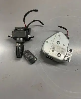 Audi Q7 4L Ignition lock 4F0910132 4F0905852H 33530104