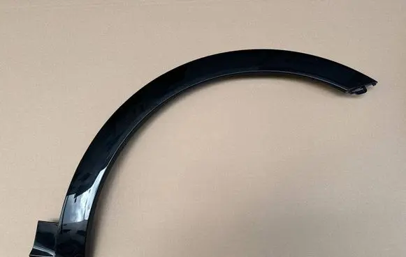 Porsche Cayenne (9Y0 9Y3) Fender trim (molding) 9Y08533717N