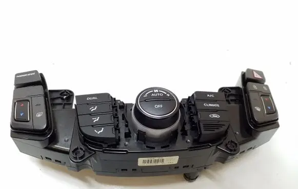 Hyundai i40 Climate control unit 972503ZAE0