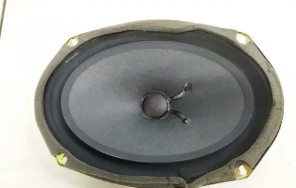 KIA Carnival Front door speaker 0k53h66960