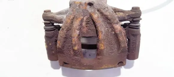 Toyota Corolla Verso AR10 Front brake caliper