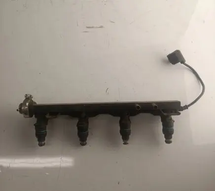 BMW 3 E36 Fuel main line pipe 1727234