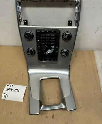 Volvo V60 Climate control unit 30795271