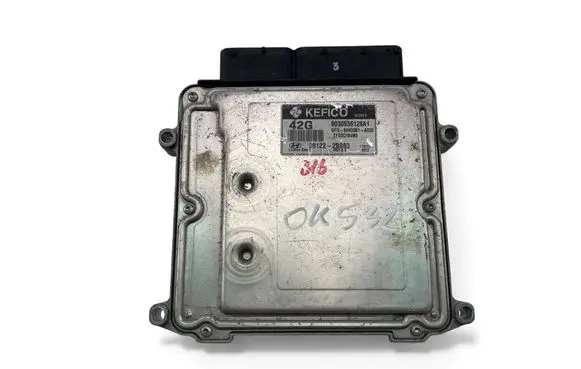Hyundai i30 Engine control unit/module ECU 391222B080