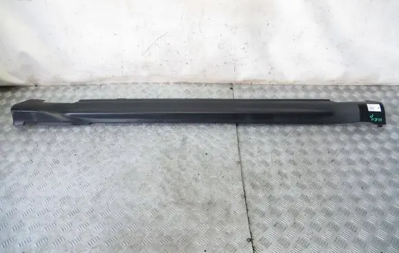 Honda HR-V Sill/side skirt trim 