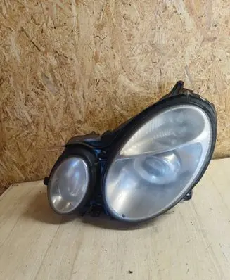 Mercedes-Benz E W210 Headlight/headlamp 15435900