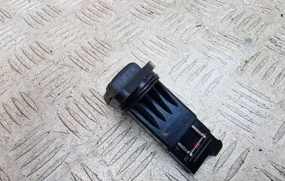 Mazda 6 Mass air flow meter E5T62271
