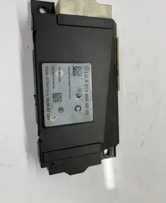 Mercedes-Benz E W213 Ignition relay A2139000205 1013651203