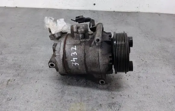 Nissan Qashqai+2 Air conditioning (A/C) compressor (pump)
