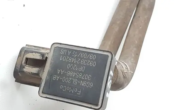Volvo XC60 Exhaust gas pressure sensor 6G9N5L200AB 30785486AA 092392148201