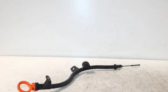 Volkswagen PASSAT B7 Oil level dip stick 03L103634M