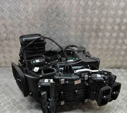 Interior heater climate box assembly