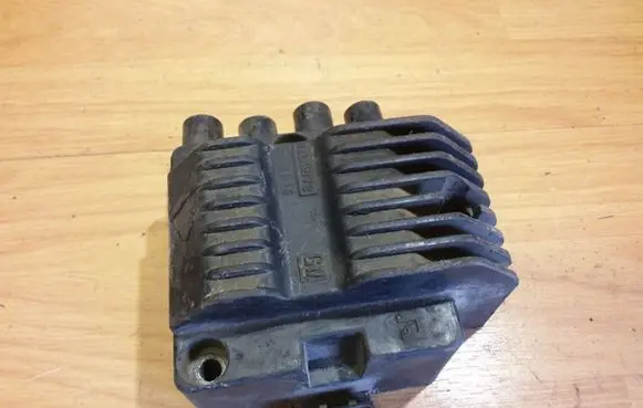 Opel Tigra A High voltage ignition coil 1103872