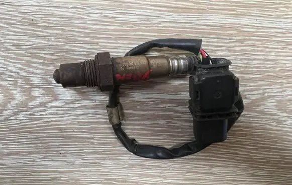 Volkswagen Golf VI Lambda probe sensor 0258017072