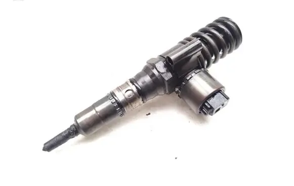 Fuel injector