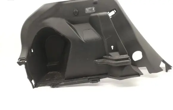 Toyota Yaris Cross Other trunk/boot trim element 647400D320