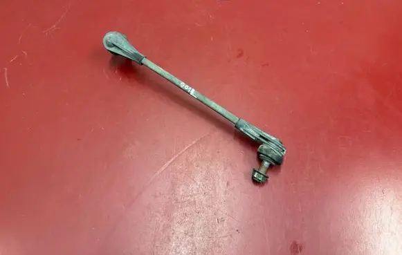 BMW X3 G01 Front anti-roll bar/stabilizer link 6887271