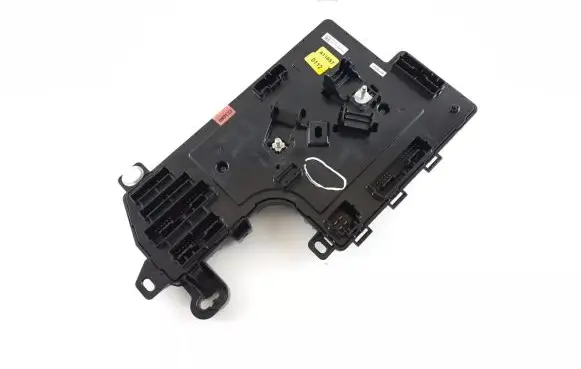 Tesla Model 3 Comfort/convenience module 110034000H SQNT19176200DU80