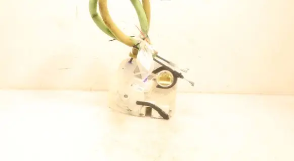 Mazda 3 III Front door lock
