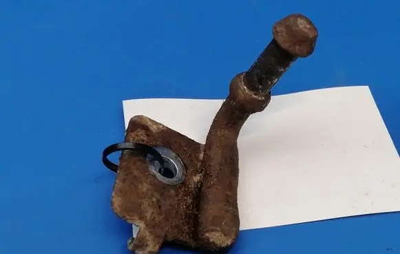 Muffler mount bracket/holder